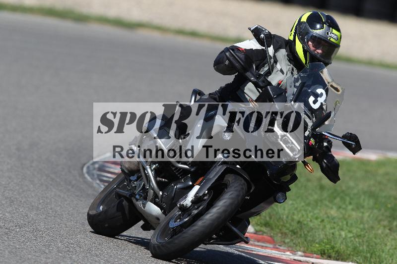Archiv-2022/57 29.08.2022 Plüss Moto Sport ADR/Einsteiger/3